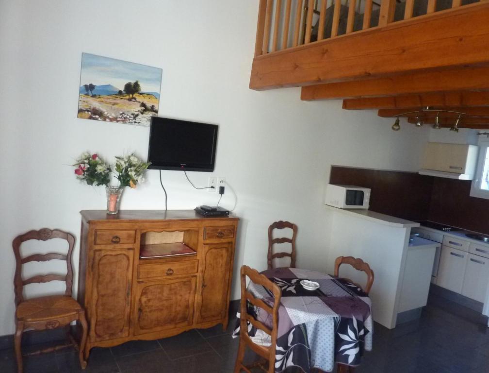 Appart'Hotel Les Rochers Auriol Oda fotoğraf